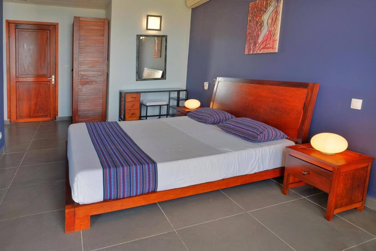 Hotel Villa Les Orchidees Амбатолоака Экстерьер фото