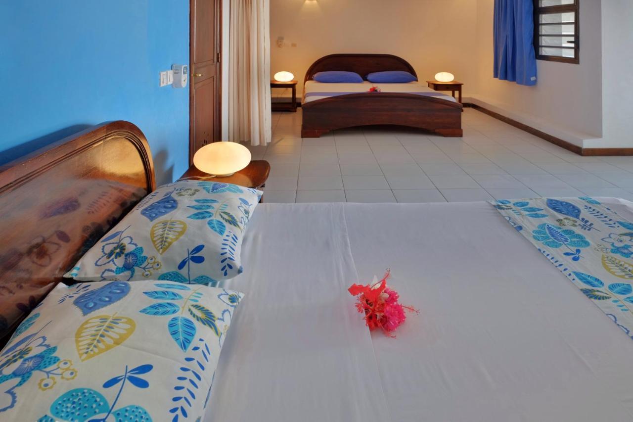 Hotel Villa Les Orchidees Амбатолоака Экстерьер фото