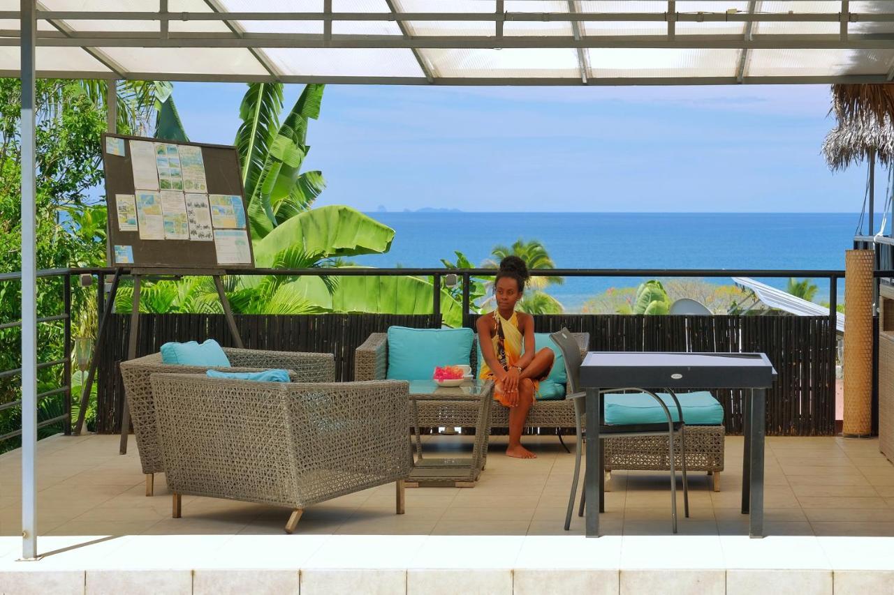 Hotel Villa Les Orchidees Амбатолоака Экстерьер фото