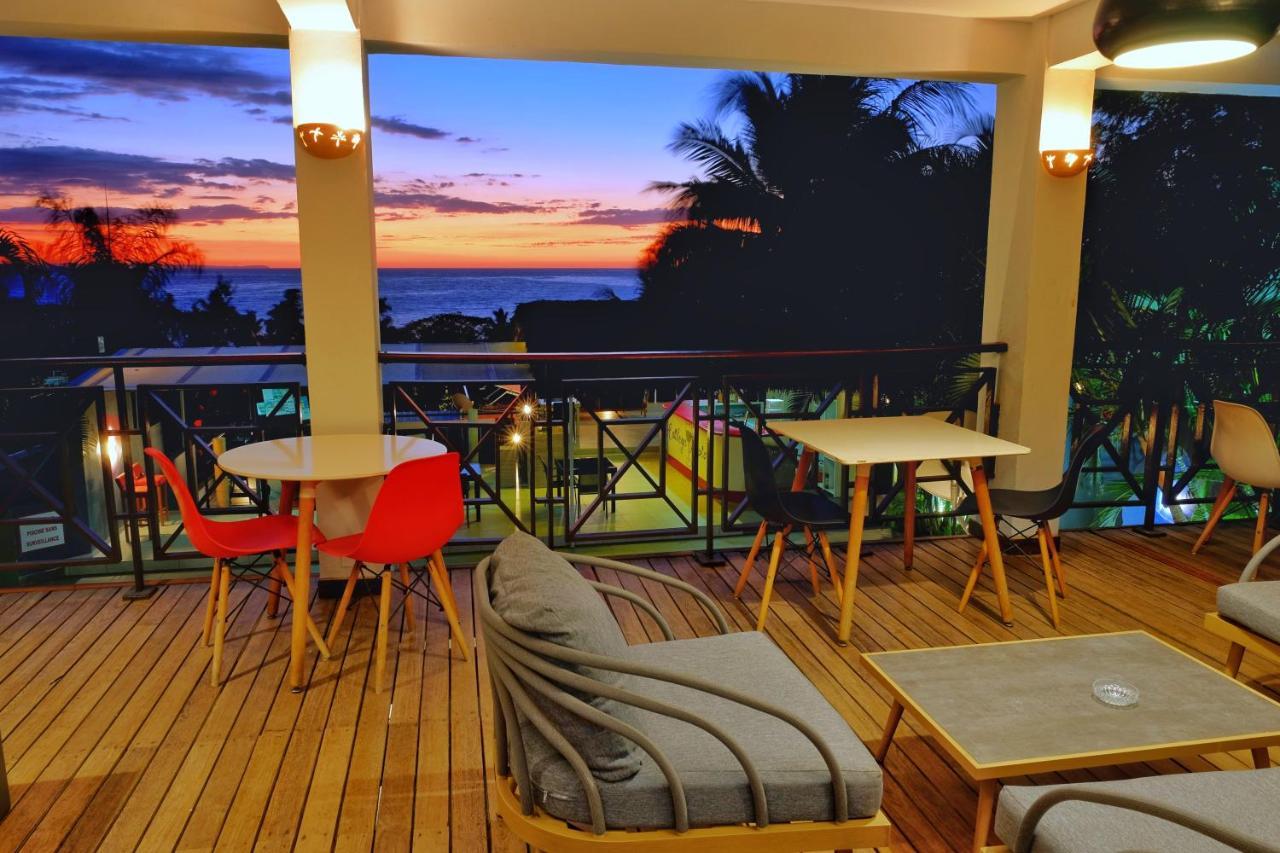 Hotel Villa Les Orchidees Амбатолоака Экстерьер фото