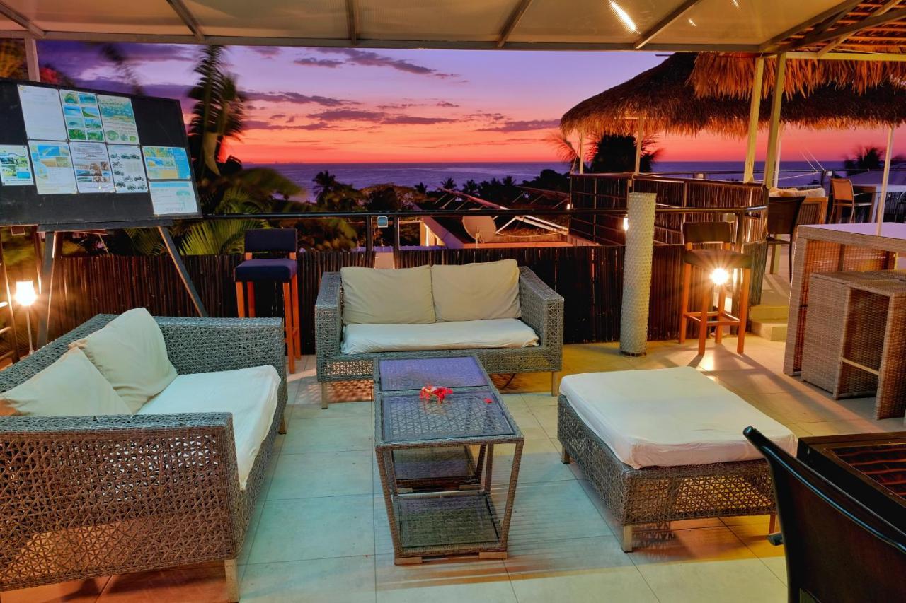 Hotel Villa Les Orchidees Амбатолоака Экстерьер фото