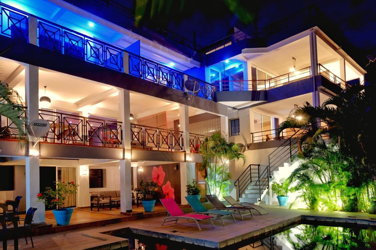 Hotel Villa Les Orchidees Амбатолоака Экстерьер фото