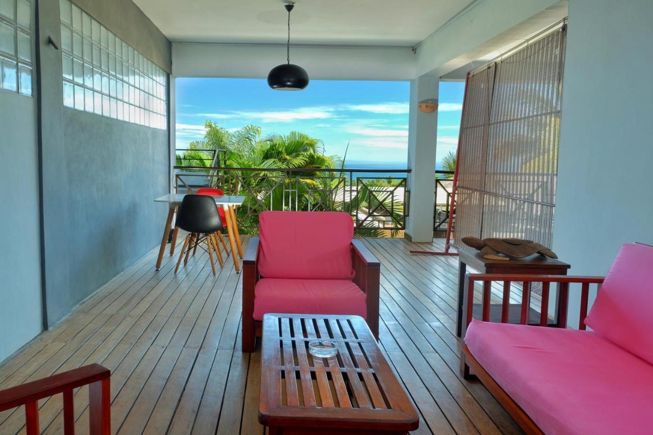 Hotel Villa Les Orchidees Амбатолоака Экстерьер фото