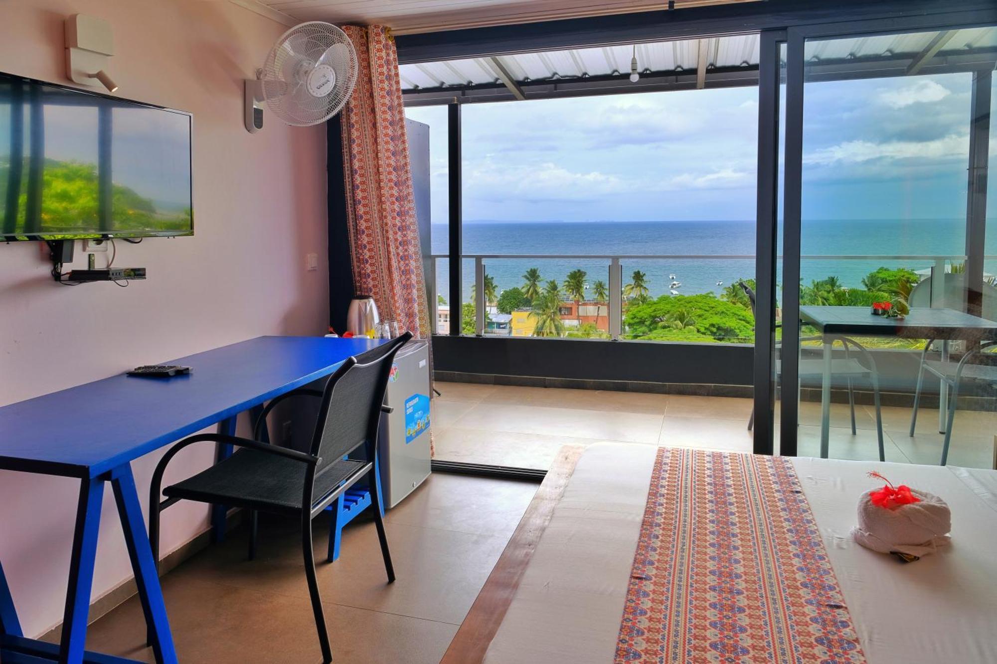 Hotel Villa Les Orchidees Амбатолоака Экстерьер фото
